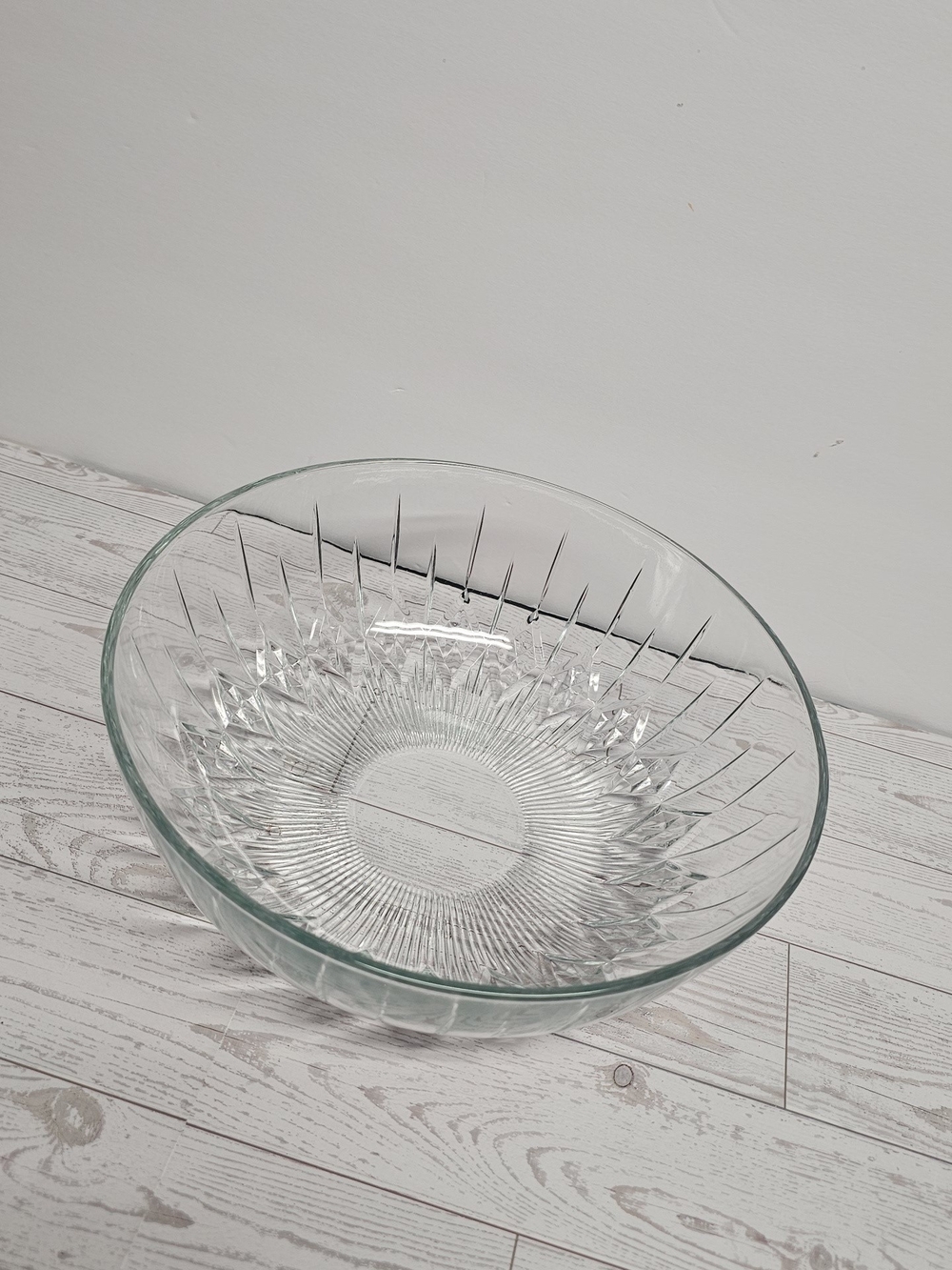 Clear Glass Serving Bowl - Classic Ribbed Design